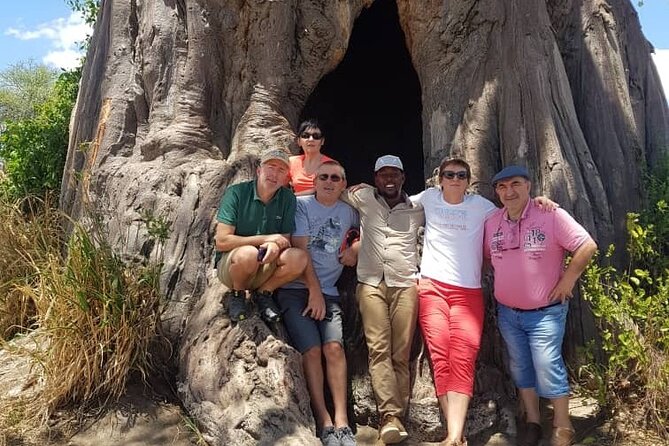 12 Days Safari Tour around Mt Kilimanjaro off the beaten - Day 2: Arusha National Park on foot