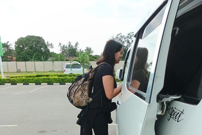 24 Hours Taxi Services in Zanzibar - What the one to two hour ride is like