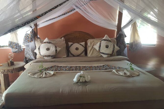 3 Days Nyerere NP [Selous GR] Game, Walking and Boat - Day 1: Dar es Salaam to the Rufiji River