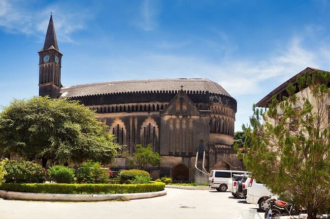 3-Hour Private Stone Town Walking Tour - Forodhani Gardens and the city after dark