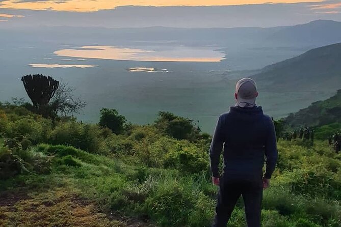 4 days adventure camping safari - The Ngorongoro crater floor and the search for rhino