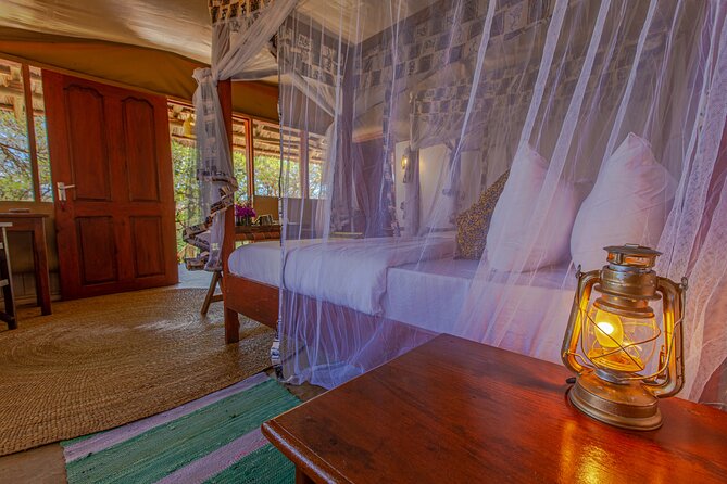 4 Days Lodge Safari in Lake Manyara, Serengeti & Ngorongoro Crater - Day four: Inside Ngorongoro Crater