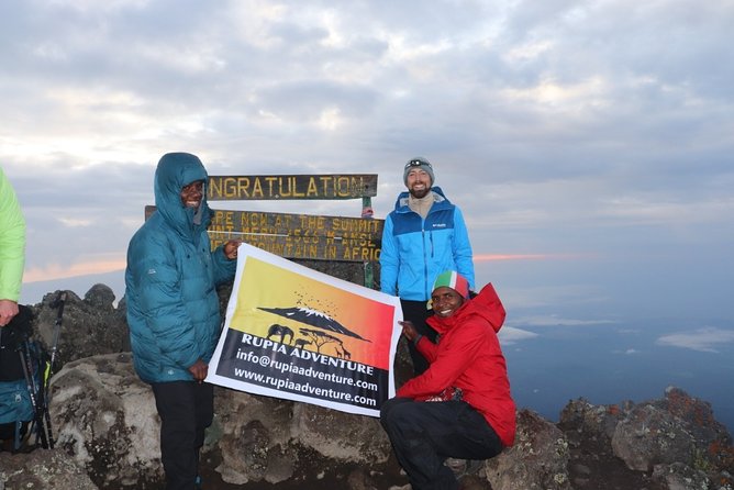 4 Days Mount Meru Trekking - Day two: rainforest steps to Saddle Hut