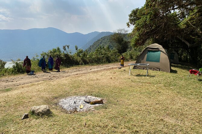 5-Day Private Adventure Tour to Ngorongoro Conservation Area - Day 2: Empakai Crater and the first walking miles