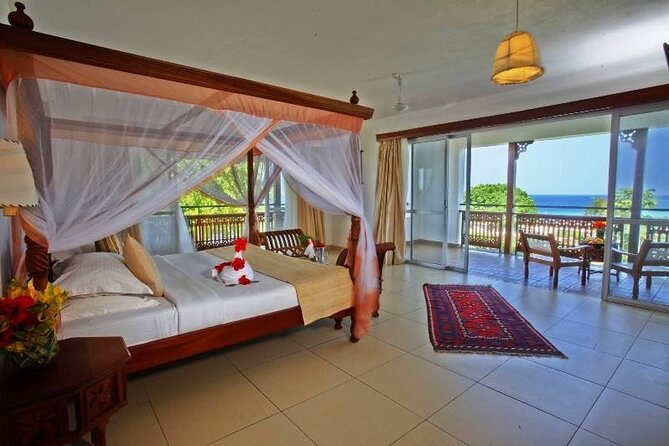 5- Days Best Mid-range Safari and Maasai Village experience - Day four: wildlife inside Ngorongoro Crater