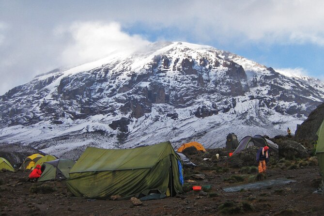 6-Day Kilimanjaro Climbing Via Machame Route - Day 5: The midnight summit push to Stella Point