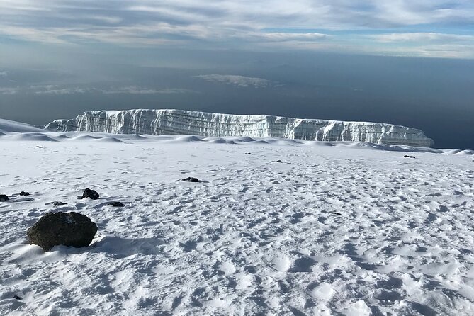 6-Day Private Guided Machame Hike Tour at Kilimanjaro - Guides, crew, and the value of a private group