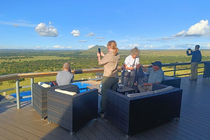 6 -Day Tarangire, Manyara, Serengeti & Ngorongoro - Day five: forest, lake, and the final park drive