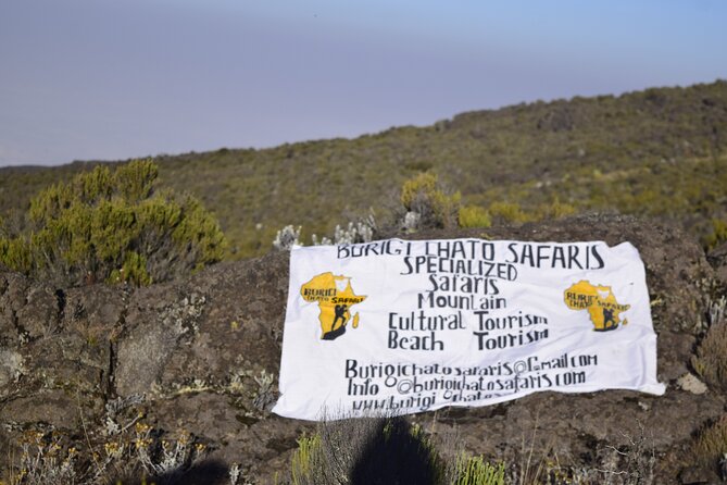 6 Days Kilimanjaro climbing | Hiking Tour via the Rongai Route - Day 4: crossing the saddle to Kibo Hut