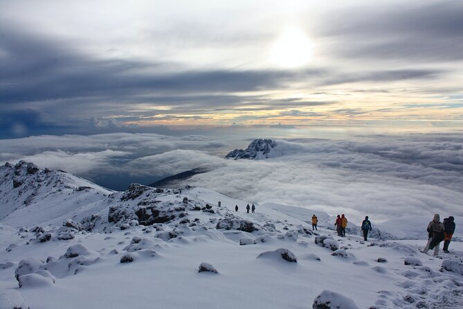 6 Days Mount Kilimanjaro Climbing via Rongai Route - Day 4: Third Cave to Kibo Huts