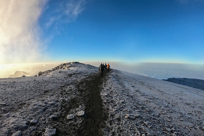 8 Days Climbing Mt.Kilimanjaro (Lemosho Route) - Why the eight-day Lemosho Route makes sense