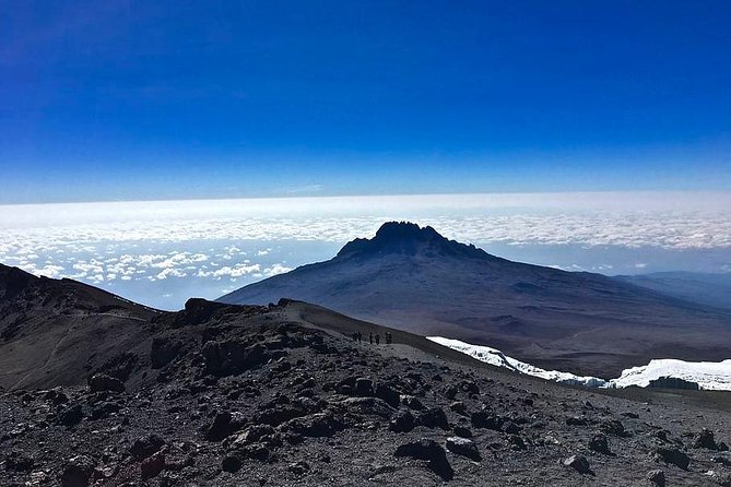 9 Days Kilimanjaro Hiking or Climbing via Northern Circuit route - Day 6: Buffalo Ridge and Third Cave