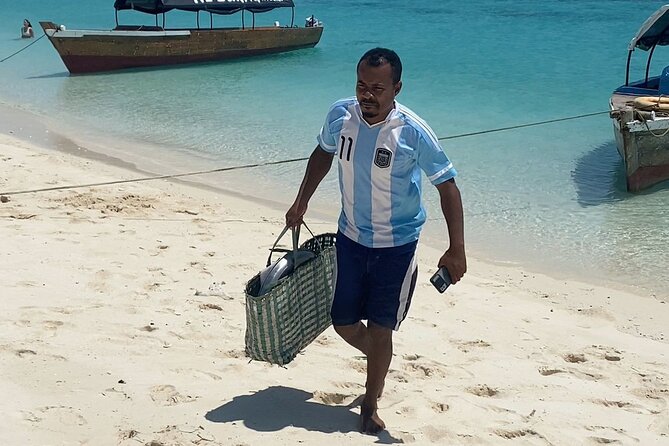 Affordable and Reliable Taxi Services in Zanzibar Island - Drivers who make the transfer easier