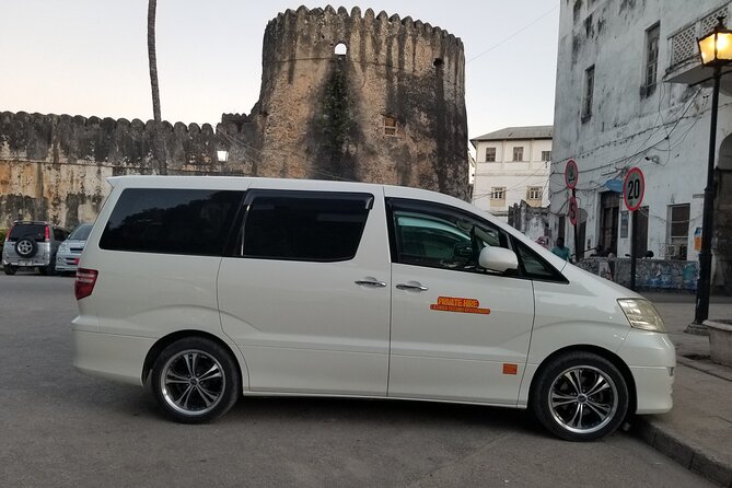 Airport /Hotel Transfers in Zanzibar - What the airport pickup feels like