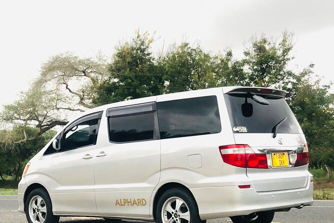 Airport transfer - A calm first hour after landing