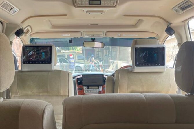 Airport transfer - Why the private group price works
