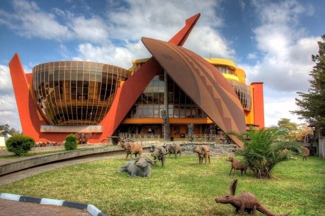 Arusha City Culture and Historical Walking Tour - The Tanzanite Experience and the value of a rare stone