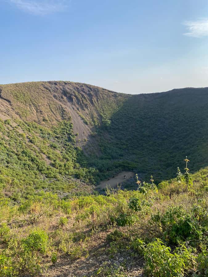 Arusha: Golden Hour Walk & Sunset Viewpoint Over Mount Meru - Walking through farms and village paths