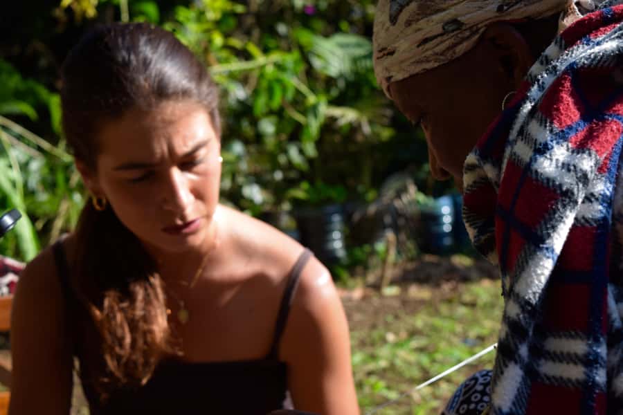 Arusha: Maasai-style Beaded Jewelry Lesson - Choosing between a bracelet, necklace, anklet, or custom piece