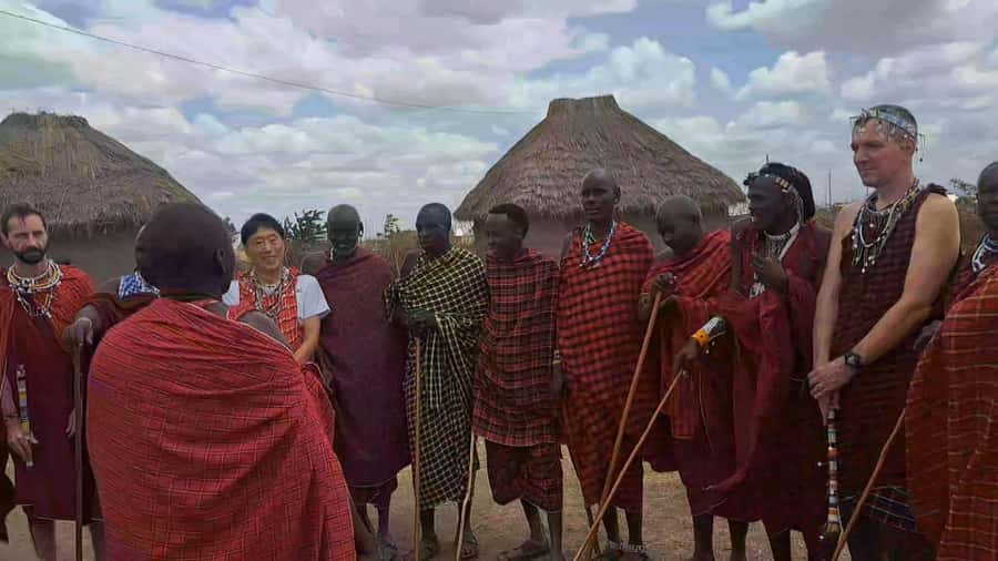 Arusha: Maasai Village Tour - Lunch, water, and the practical rhythm of the day