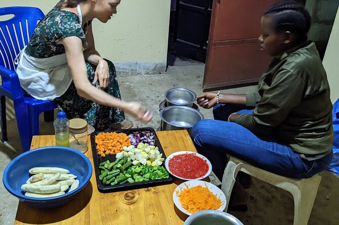 Arusha: Traditional Tanzania Cooking Class & Food Market Tour - What the four-hour schedule feels like