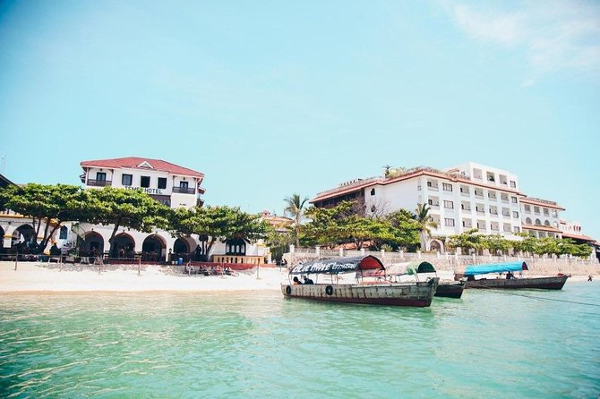 City tours zanzibar - Starting at the former slave market and Anglican Cathedral