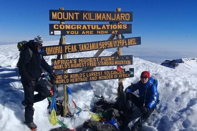 Climbing Kilimanjaro - Machame Route - Day 3: Lava Tower, altitude symptoms, and Barranco camp