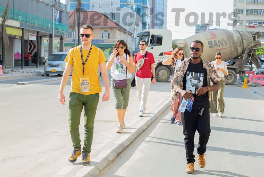 Dar es Salaam City Center: Walking Tour - A Green Pause in the Botanical Garden