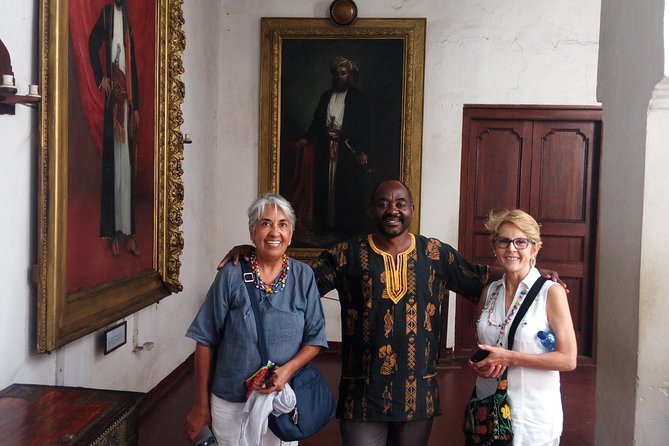 Dar es Salaam City tour and Beach Leisure - 9 hours - Sultan Majjid Building and early Dar es Salaam