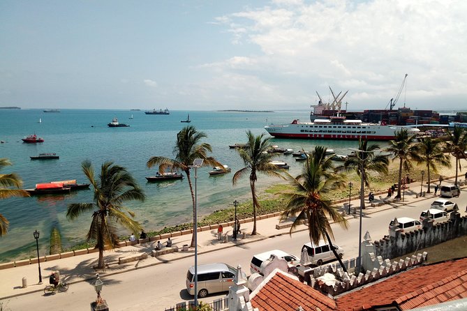 Dar es Salaam City tour and Beach Leisure - 9 hours - Askari Monument and the city center