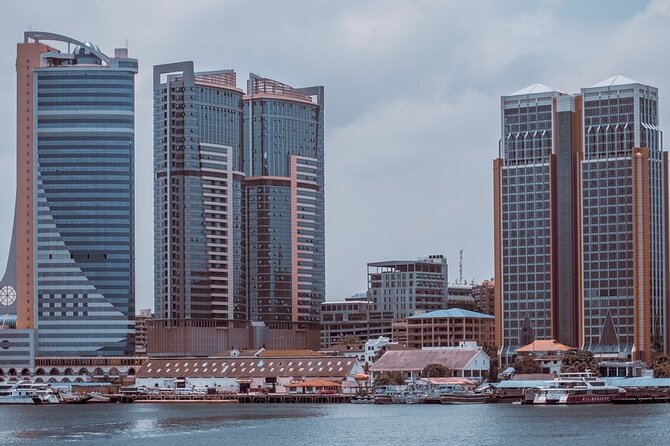 Daressalaam city sightseeing private tour - Coco Beach for a Short Coastal Pause