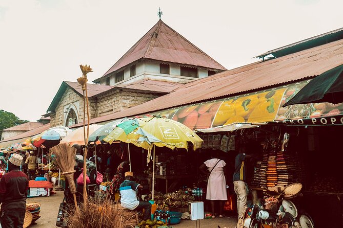 Explore The Stone Town in Zanzibar - Zanzibar traditions and daily life