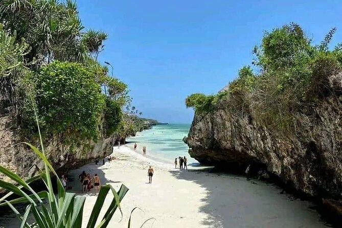 Explore Zanzibar's 6 Quintessential Southeastern Charm Full day - Key points at a glance