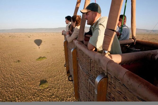 Extraordinary Hot air Bolloon ride in Serengeti | BURIGI CHATO SAFARIS CO L.T.D - Champagne, linen, and a full English breakfast
