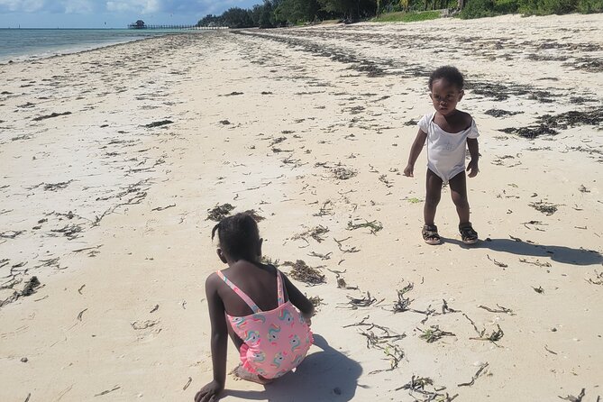 Family Vacation in Tanzania. - Nakupenda Beach: three hours on sand, sea, and lunch