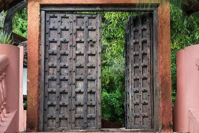 Full Day Holiday Package (Prison Island-Stone Town-Spice farm) - The spice farm, from growing plant to Swahili plate