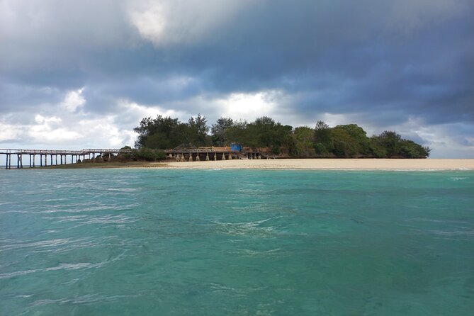 Full-day Prison Island, Nakupenda and Stone Town Tour with Lunch Buffet - Nakupenda Beach Nature Reserve and the sandbank lunch