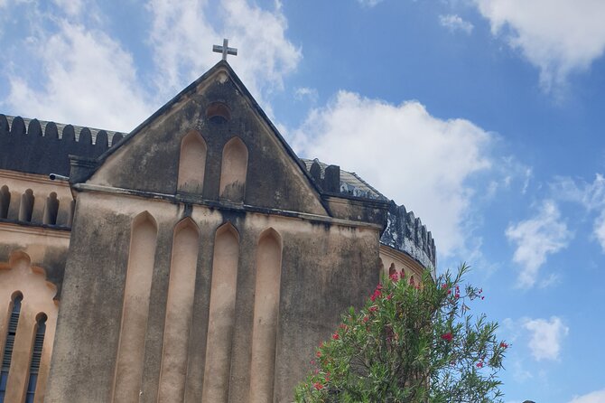 Historical Walking Tour in Zanzibar - The Old Fort sets the historical tone