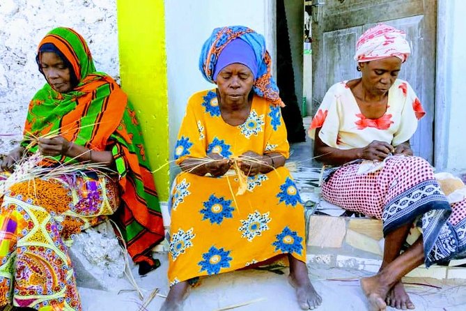 Jambiani Village Women at work and play - Meeting the women behind the handicrafts