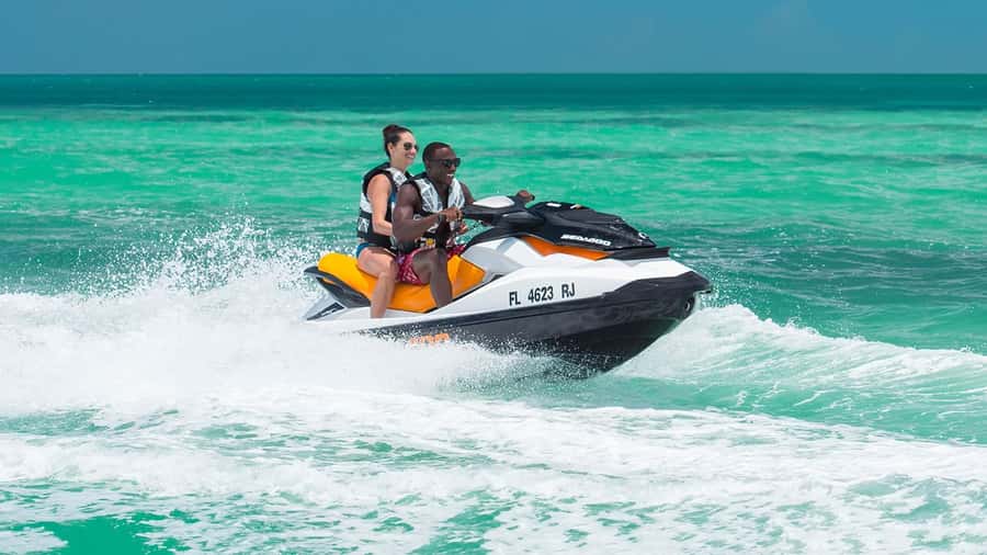 Jet Ski Adventure Zanzibar :Fun at Kendwa/Nungwi Beach - The open-water route toward Tumbatu Island