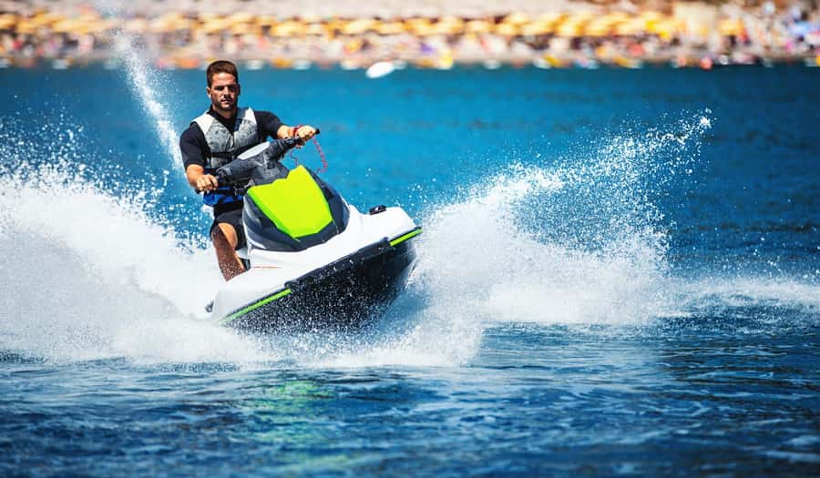 Jet Ski Adventure Zanzibar :Fun at Kendwa/Nungwi Beach - From the beach to the first fast run