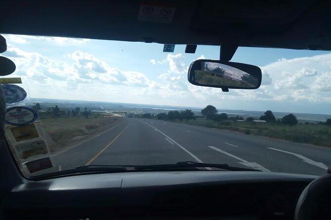 Kilimanjaro Airport taxi to/from Moshi town/Arusha town - Who will get the most from this transfer