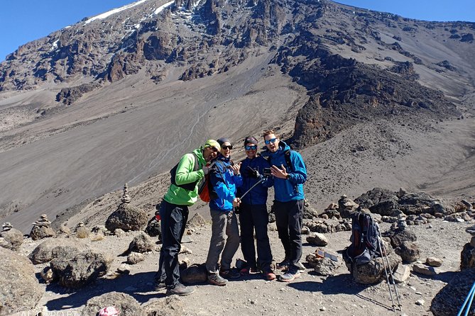 Kilimanjaro Experience 7 Days Lemosho route - Day 3: A long Shira Plateau acclimatization walk