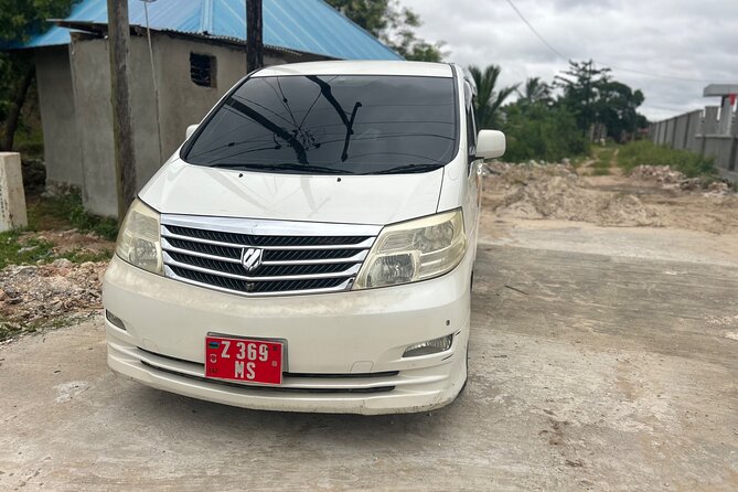 Luxury Zanzibar Private Taxi - Service, driver style, and comfort