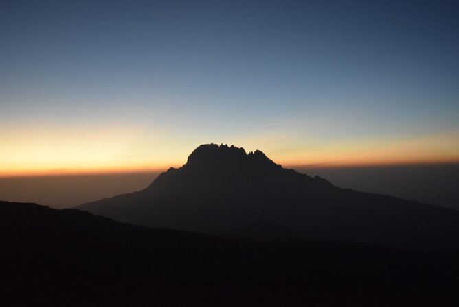 Marangu Route 6 Days 5 Nights/Kilimanjaro Climb - Day 5: The midnight ascent to Uhuru Peak