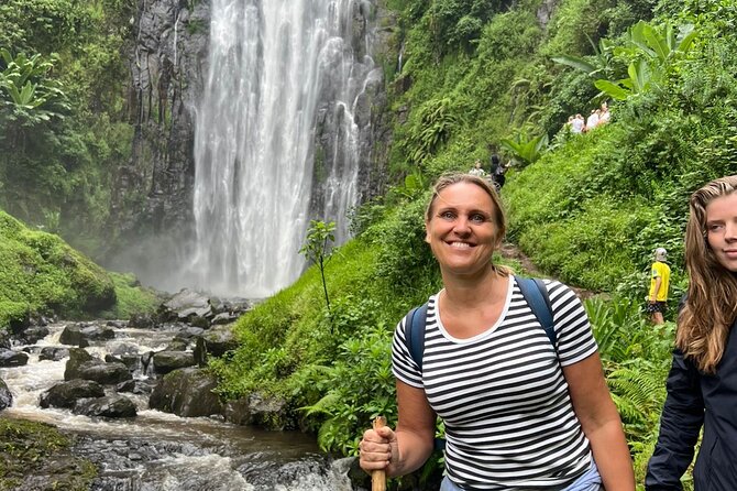 Materuni Waterfall Coffee Tour and Chemka Hot Springs Experience - The private format and 10-hour schedule