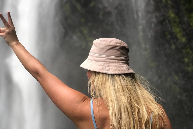 Materuni Waterfalls & Coffee Tour - The 45-minute walk to Materuni Waterfalls