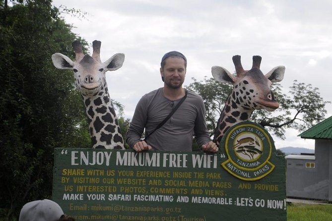 MIKUMI NATIONAL PARK - 3 Days - Day three: a snake park before the return drive