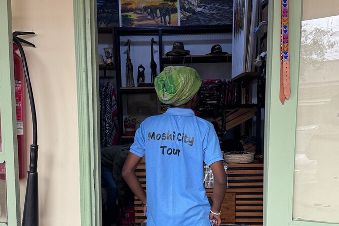 Moshi City Tour: Explore the Foothill of Kilimanjaro on Foot - What the guide can add to the walk