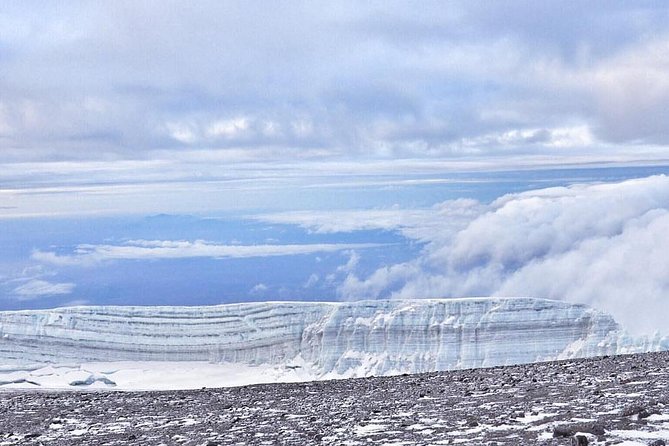 Mt Kilimanjaro 6 days Marangu route hike - Day 5: The long push to Gilman’s Point and Uhuru Peak